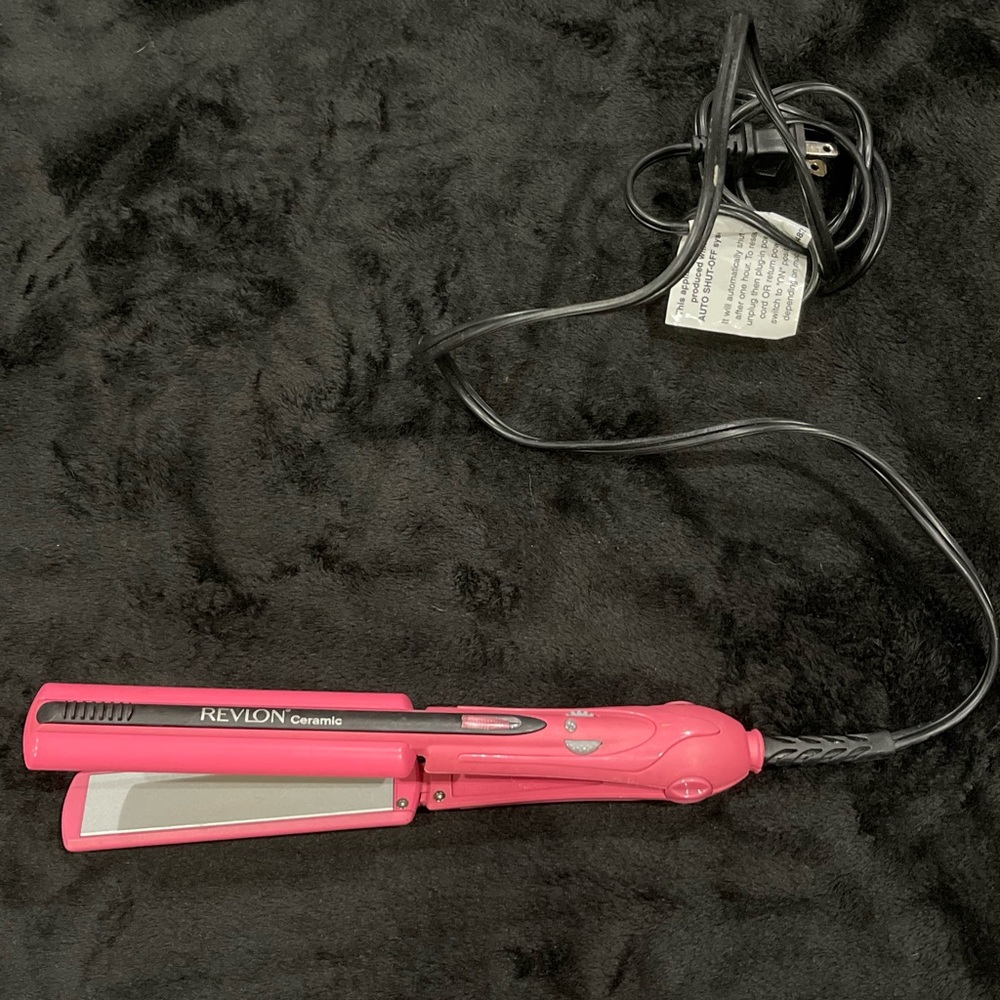 Revlon Ceramic Flat Iron Hair Straightener 1" Pink Tested Works Salon Stylist 1”